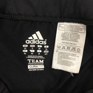 Adidas compression shorts (s)